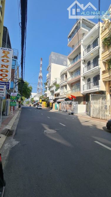 🌈Bán nhà 3 tầng mặt tiền đường Phan Chu Trinh - Giá 37,5 Tỷ - Phường Xương Huân - Tp Nha