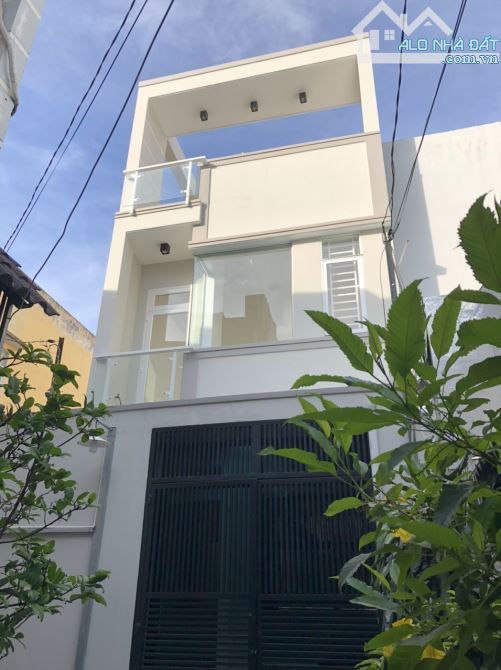 Bán gấp nhà 3 tầng, 4.5x12m Trương Đăng Quế P.3 Gò Vấp, Chỉ 5.7 tỷ Gần Chung cư SUNNY Phạm