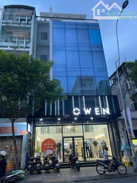 Góc 2 MT Nguyễn Đình Chiểu, Quận 3 - DT: 5.x20m - Hầm 7 tầng - HĐT: 180 triệu - Giá: 40 tỷ