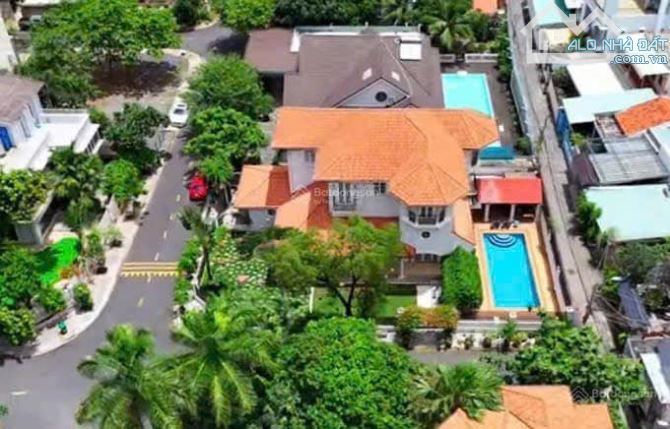 VIP Biệt Thự MT Nguyễn Văn Hưởng, Thảo Điền, DT 21 x 30m, HĐT 120 triệu/th Chỉ 160 Tỷ