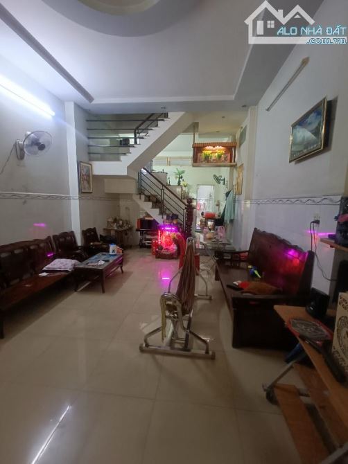 MẶT TIỀN KINH DOANH-NGUYỄN VĂN LUÔNG-4 TẦNG-80M2(4X20)-GIÁ 13.3 TỶ