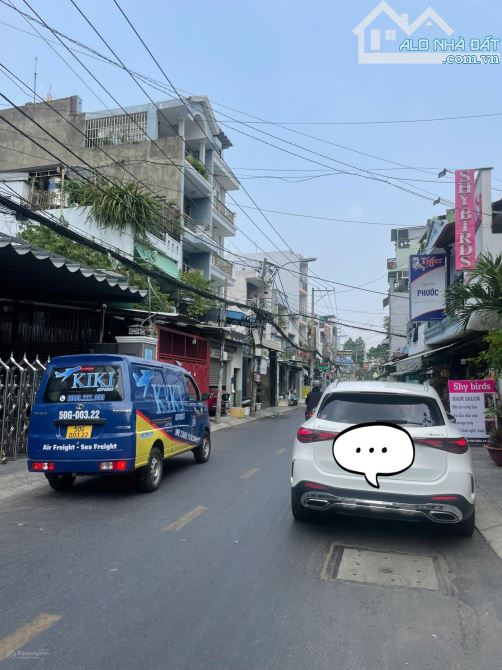 Bán gấp nhà mặt tiền Nguyễn Văn Công, Gò Vấp