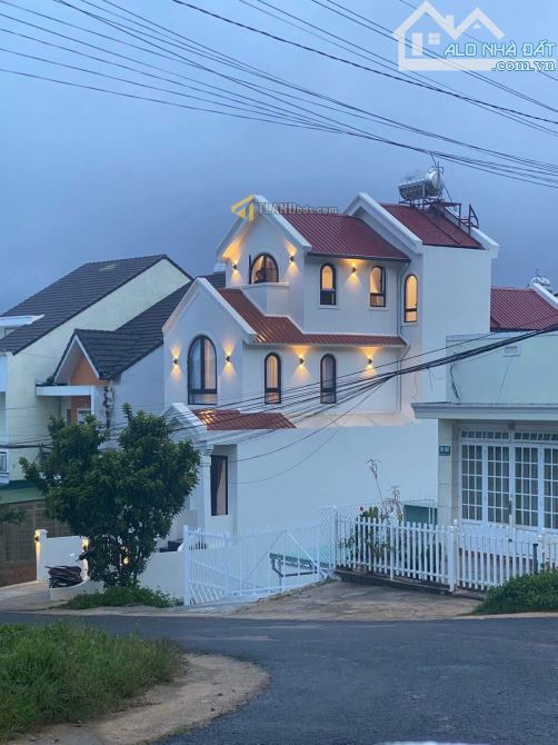 Nhà siêu xinh mặt tiền khu quy hoạch Ngô Quyền - giá chỉ 10.9 tỷ