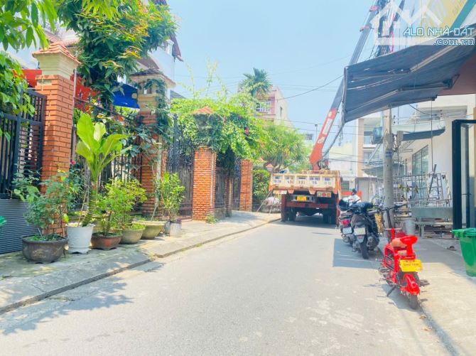 NHÀ GÁC LỬNG ĐÚC AN HÒA 10-- CẨM LỆ -NGAY CHỢ - DỌN VÀO Ở NGAY.