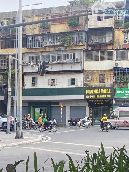 Cho thuê Tòa Văn Phòng - MP Phạm Văn Đồng - Cầu Giấy, MT 17m, DT 250m, 8 Tầng, PCCC đầy đủ