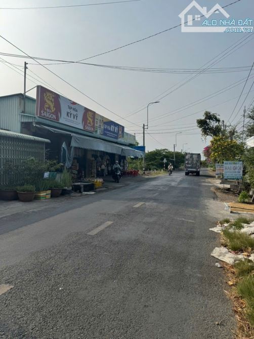 5×30 thổ mặt tiền đường huỳnh ngọc xinh quê mỹ thạnh_Tân trụ_Long An 570 triệu