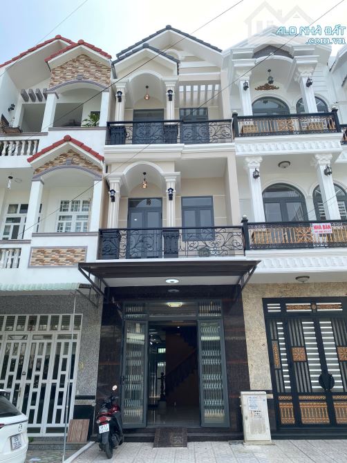 CHO THUÊ NHÀ 1 TRỆT 2 LẦU MỚI 100%, ĐƯỜNG SỐ 8 KHU TÁI ĐỊNH CƯ ĐẠI HỌC Y DƯỢC CẦN THƠ