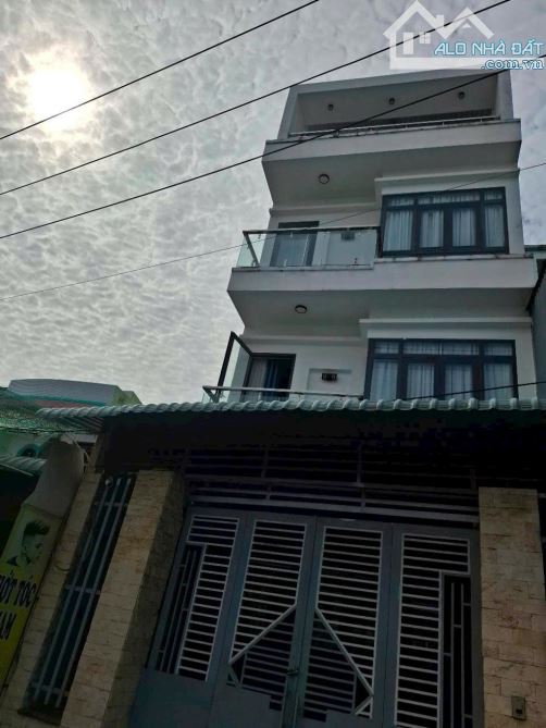 Gò vấp, mặt tiền kinh doanh 4 tầng 5x17 chỉ nhỉnh 9 tỷ