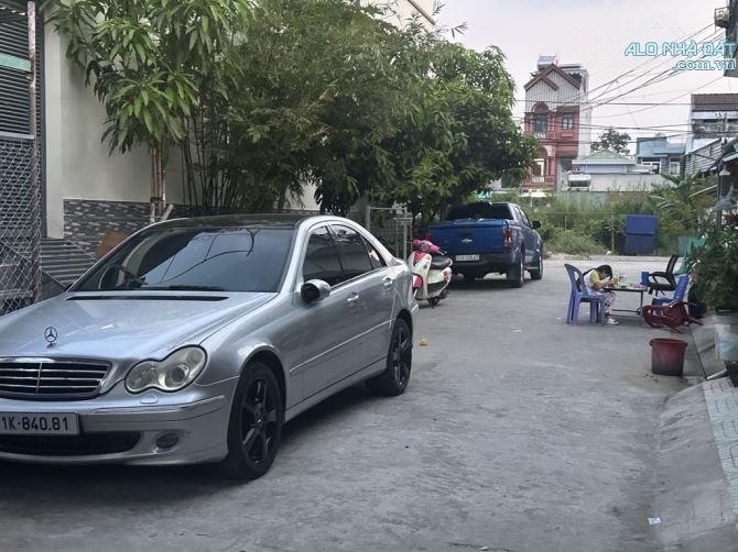 Lô đất 125m2 (5x25m) mặt tiền hẻm 8m, 126 Nguyễn Văn Tạo Long Thới Nhà Bè chỉ 3.6 tỷ