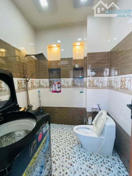 Nhà mặt tiền luỹ bán bích q tân phú 5x13 3 tẩng btct - 10