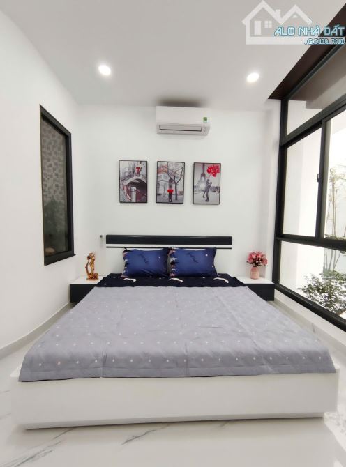 Top nhà vị trí đẹp 4 x 20m 1 trệt 5 lầu Lý Chính Thắng Q3 TP.HCM - 11