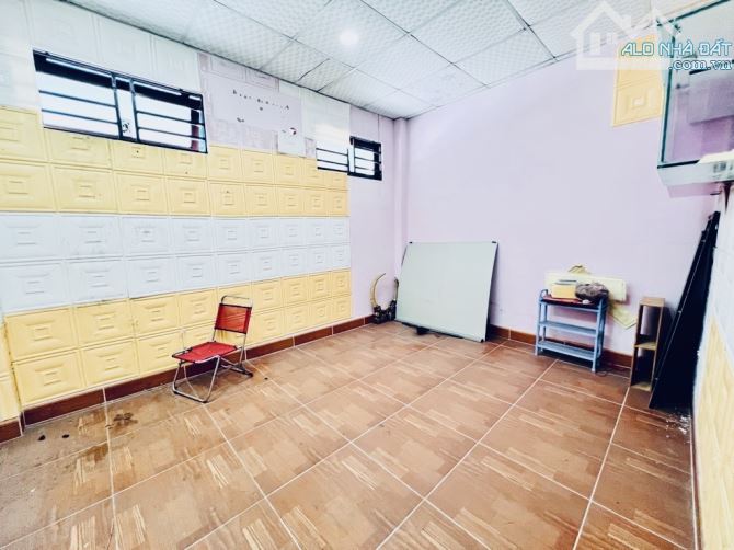 Bán nhà khu VIP Bở Bao Tân Thắng, Đỗ Nhuận, Tân Phú, 2 tầng, 52m2, giá chỉ 4,98 tỷ TL - 1