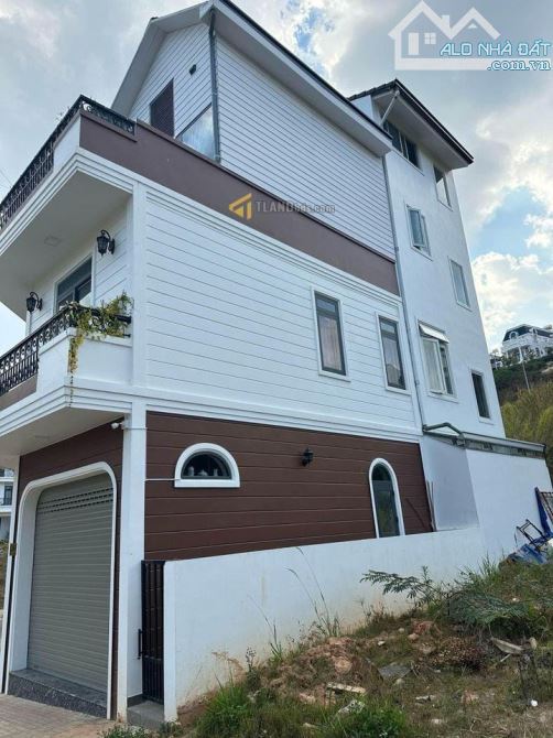 KẸT TIỀN GIẢM NGAY  900tr SỞ HỮU NGAY NHÀ PHỐ KHU NHÀ GIÀU - 1