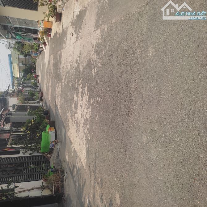 Bán đất 8*18m full thổ. Mt nội bộ Lê Thị Kim. Gần UBND xã XTS - 1
