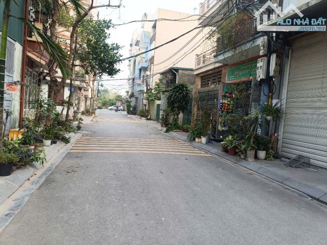 Cần bán gấp đất Long Biên , phân lô, ô tô tránh - 1