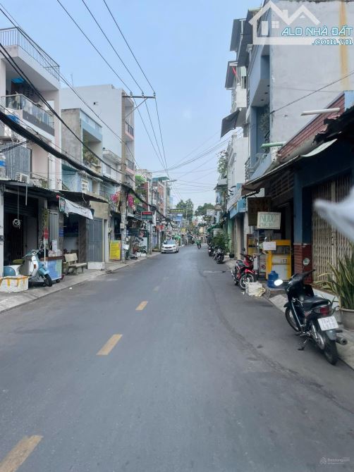 Bán gấp nhà mặt tiền Nguyễn Văn Công, Gò Vấp - 1