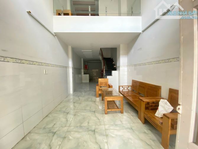 Bán gấp nhà phường An Phú Quận 2, DT 60m2 - CN 56m2, nhà 4 tầng, đường 2 ô tô, giá 12 tỷ - 1