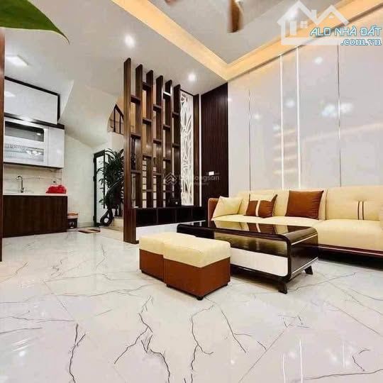 NHÀ ĐẸP YÊN HOÀ NGUYỄN KHANH, 40m2,5T, NHỈNH 7tỷ, NỘI THẤT XỊN, NHÀ MỚI - 1