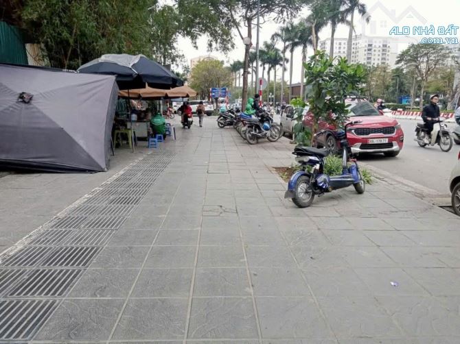 BÁN ĐẤT MẶT PHỐ LÊ ĐỨC THỌ, MỸ ĐÌNH, SIÊU ĐẦU TƯ XÂY TÒA, DT 555M2* MT30M* GIÁ 180 TỶ - 1