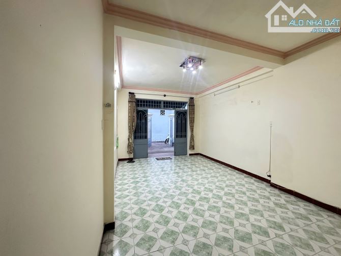 Bán nhà kiệt 97m2 đường Núi Thành vị trí đẹp gần cầu Trần Thị Lý, Hải Châu. GIÁ TỐT - 1