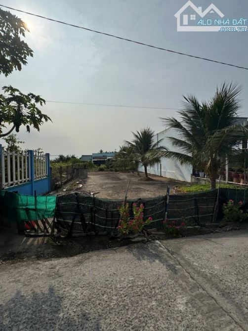 5×30 thổ mặt tiền đường huỳnh ngọc xinh quê mỹ thạnh_Tân trụ_Long An 570 triệu - 1