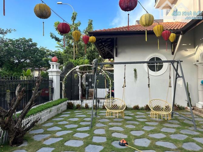 VIP Biệt Thự MT Nguyễn Văn Hưởng, Thảo Điền, DT 21 x 30m, HĐT 120 triệu/th Chỉ 160 Tỷ - 2