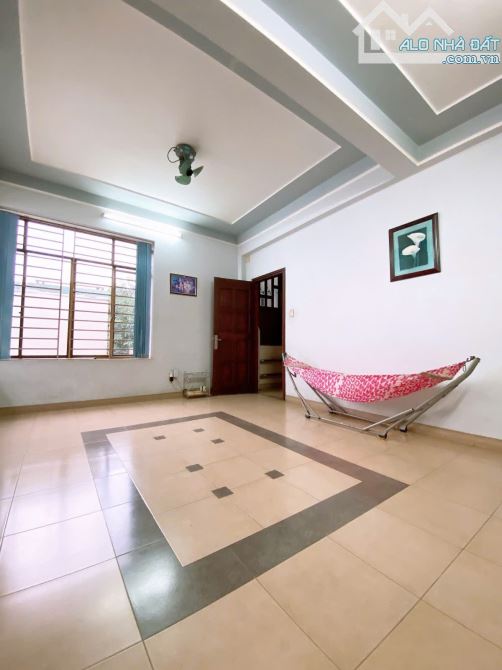 Bán gấp căn biệt thự 2 tầng, 202m2, cách MT Nguyễn Duy Trinh, Q.2 hơn 50m, chỉ 14.5 tỷ TL - 2