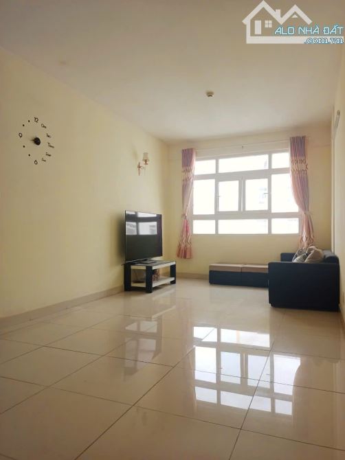 Chung cư Central ,P3,Tân Bình:70m2,2p ngủ ,2wc chỉ 12tr/th - 2