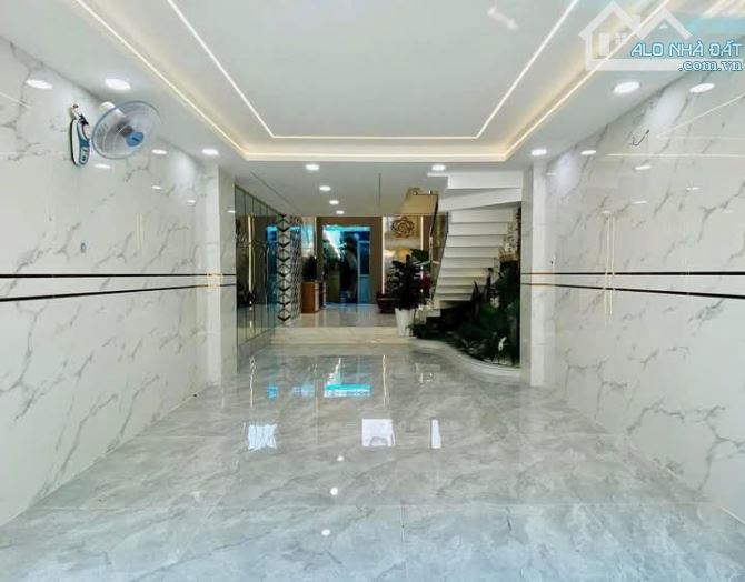 NGỢP BANK - BÁN NHÀ 5 TẦNG - PHAN HUY ÍCH - NỘI THẤT XỊN SÒ - HXH THÔNG - HƠN 8 TỎI - 2