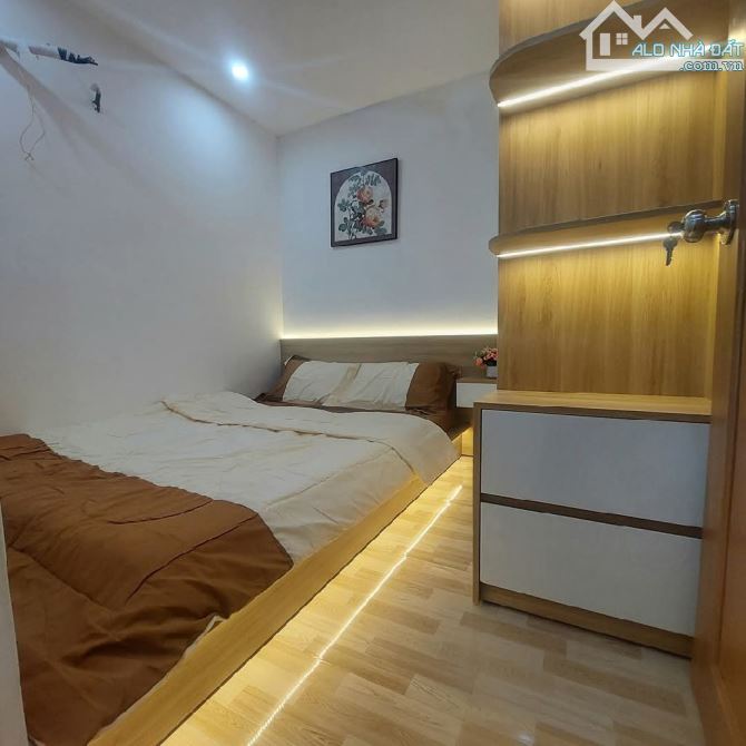 SẬP HẦM NHÀ 2 TẦNG 3 NGỦ KIỆT 3M ĐIỆN BIÊN PHỦ - CHỈ DƯỚI 3TY SỞ HỮU NGAY - 2
