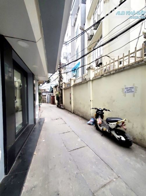 BÁN NHÀ GIẾNG MỨT TRUNG TÂM QUẬN HAI BÀ TRƯNG - 27m - Giá 4.68 tỷ. - 2