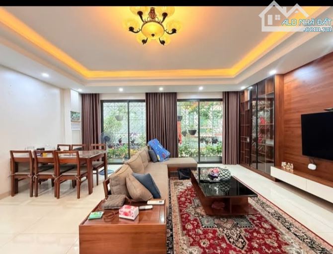 Cần bán nhà Ngọc Hà Ba Đình diện tích 52m, 5tầng full nội thất. - 3