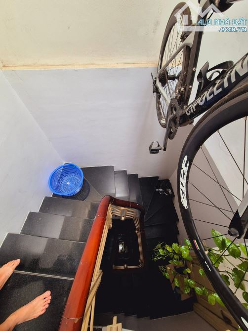 Phải nói Đẹp! Ô chợ dừa, 80m ra Phố. 43m^6 tầng thoáng sáng - 3