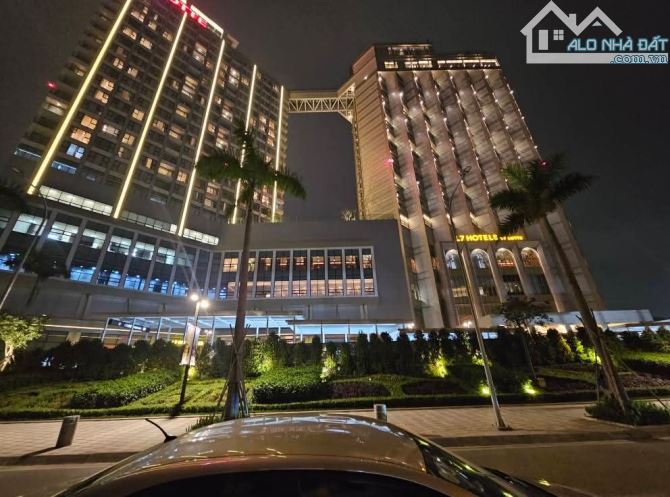 Biệt Thự Cạnh Hồ Tây Siêu Giá Trị Lạc Long Quân 275m2, mt 20m, 220 tỷ - 3