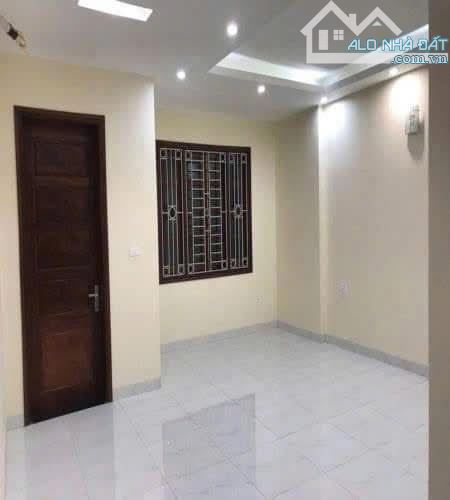 Cho thuê nhà mặt phố Nguyễn Thị Định, Cầu Giấy, 85m2*4,5 tầng, 100tr/th - 3
