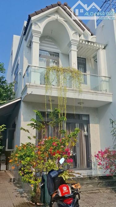 NHÀ MẶT TIỀN TP DĨ AN, 9,5M – NỞ HẬU – 268m² – 13.9 TỶ - 3
