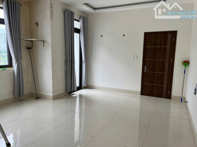 Nhà 3 tầng MT Chính Hữu có đường kiệt 3m bên cạnh - 3