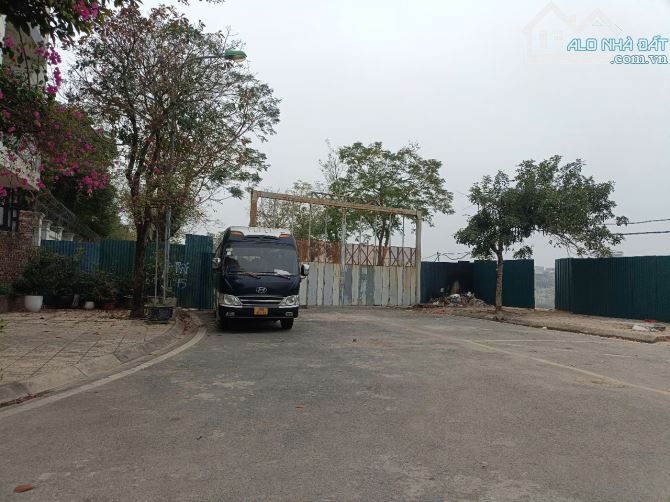 Cần bán đất Phân lô Thạch Bàn Cổ Linh Long Biên SDCC - 3