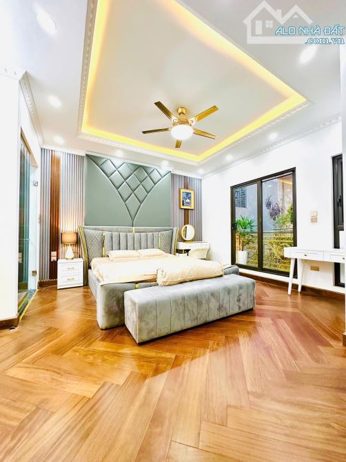 KIỆT TÁC LÔ GÓC 3 THOÁNG TRẦN QUỐC CẦU GIẤY 72m 27.5 TỶ 7 TẦNG MT 5m Ô TÔ ĐỖ CỬA - 3