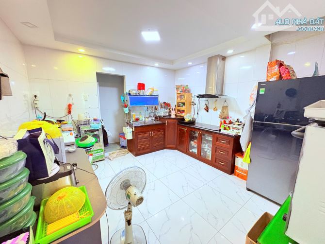 🏠🏠 GIẢM 700 🔥NGAY ĐẦM SEN - TÂN PHÚ 55m2 5 TẦNG 5PN - NGANG Gần 4m - GIẾNG TRỜI THOÁNG - 3