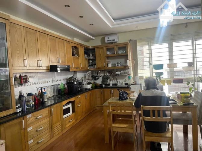 Nguyễn Phong Sắc,Trần Q Hoàn,Tô Hiệu 52/60mx5Tầng p.lô ô.tô 14.6 tỷ - 3
