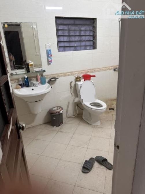 Cho thuê nhà nguyên căn Hoàng Hoa Thám , Ba Đình, 35m2 x 6 tầng, 15 triệu - 3