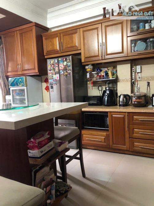 Bán biệt thự khu vip Nguyễn Văn Khối - 80m2 (10mx8m), 5PN lớn - HXH cách vài bước chân - g - 4