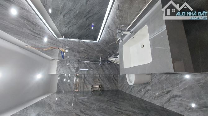 Bán nhà Miếu Hai Xã, Dư Hàng Kênh, Lê Chân,  4,5 Tầng, 43 m2, 4,65 tỷ - 4