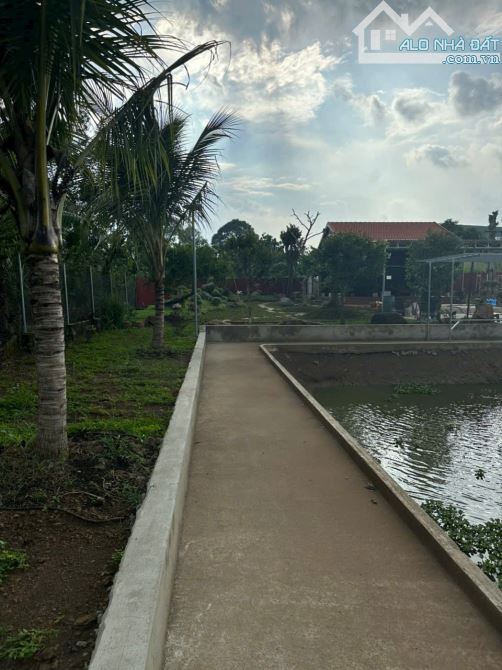 BÁN VIEW NGHĨ DƯỠNG SINH THÁI TỌA LẠC TẠI SÔNG RAY CẨM MỸ ĐÔNG NAI, DT 2550M2 GIÁ 4.5 TI - 4