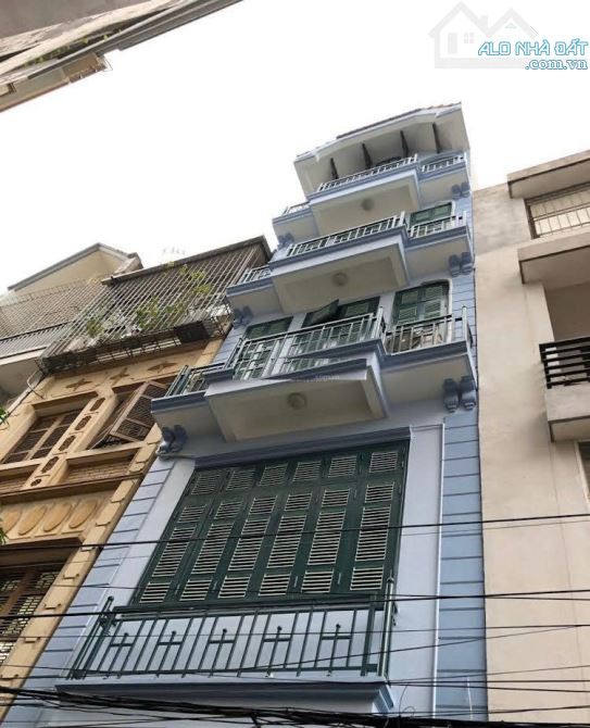 Cho thuê nhà phố Nghĩa Đô, 45m2, 5 tầng, mới đẹp, 20Tr - 4