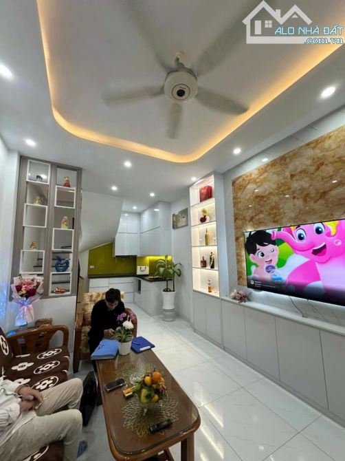Bán nhà Trần khắc chân – Ngõ Thông – gần phố– ở ngay– Ôtô đỗ cổng. - 4