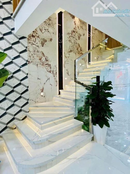 NGỢP BANK - BÁN NHÀ 5 TẦNG - PHAN HUY ÍCH - NỘI THẤT XỊN SÒ - HXH THÔNG - HƠN 8 TỎI - 4