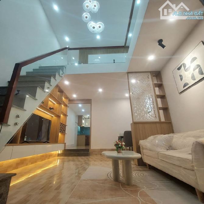 SẬP HẦM NHÀ 2 TẦNG 3 NGỦ KIỆT 3M ĐIỆN BIÊN PHỦ - CHỈ DƯỚI 3TY SỞ HỮU NGAY - 5
