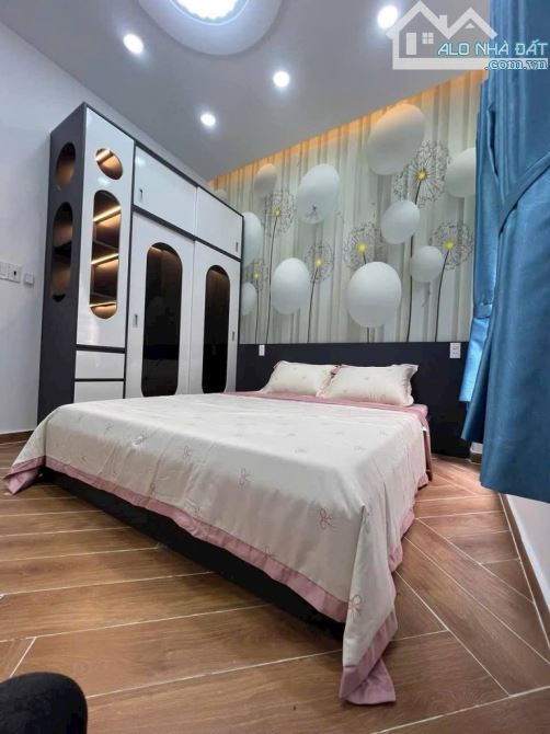 Hóc Môn - 1 trệt 2 lầu - Xuân Thới Thượng - 90m2- 3pn - 6